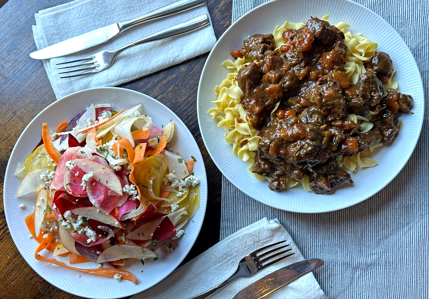 Beef Tips and Egg Noodles Meal | Serves 4