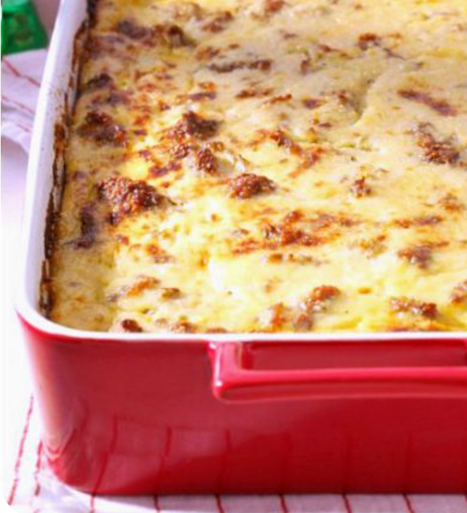 Aunt Mardell's Breakfast Casserole | For 6 (Thanksgiving)