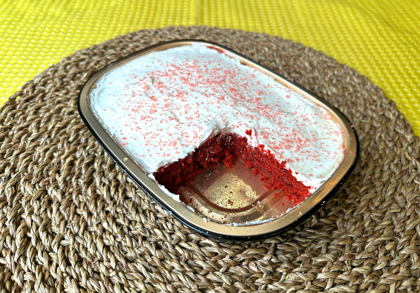 Red Velvet Cake | Serves 4